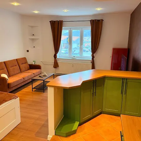 Apartment Prime Location Near Stadium & Downtown Zilina